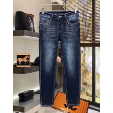 Louis Vuitton Jeans